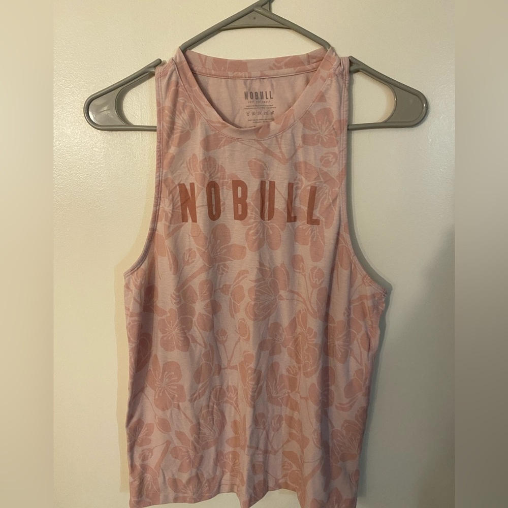 Nobull pink hibiscus high neck tank